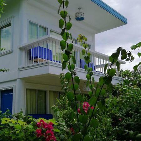 Sweetwater Resort Zamboanguita  Екстер'єр фото