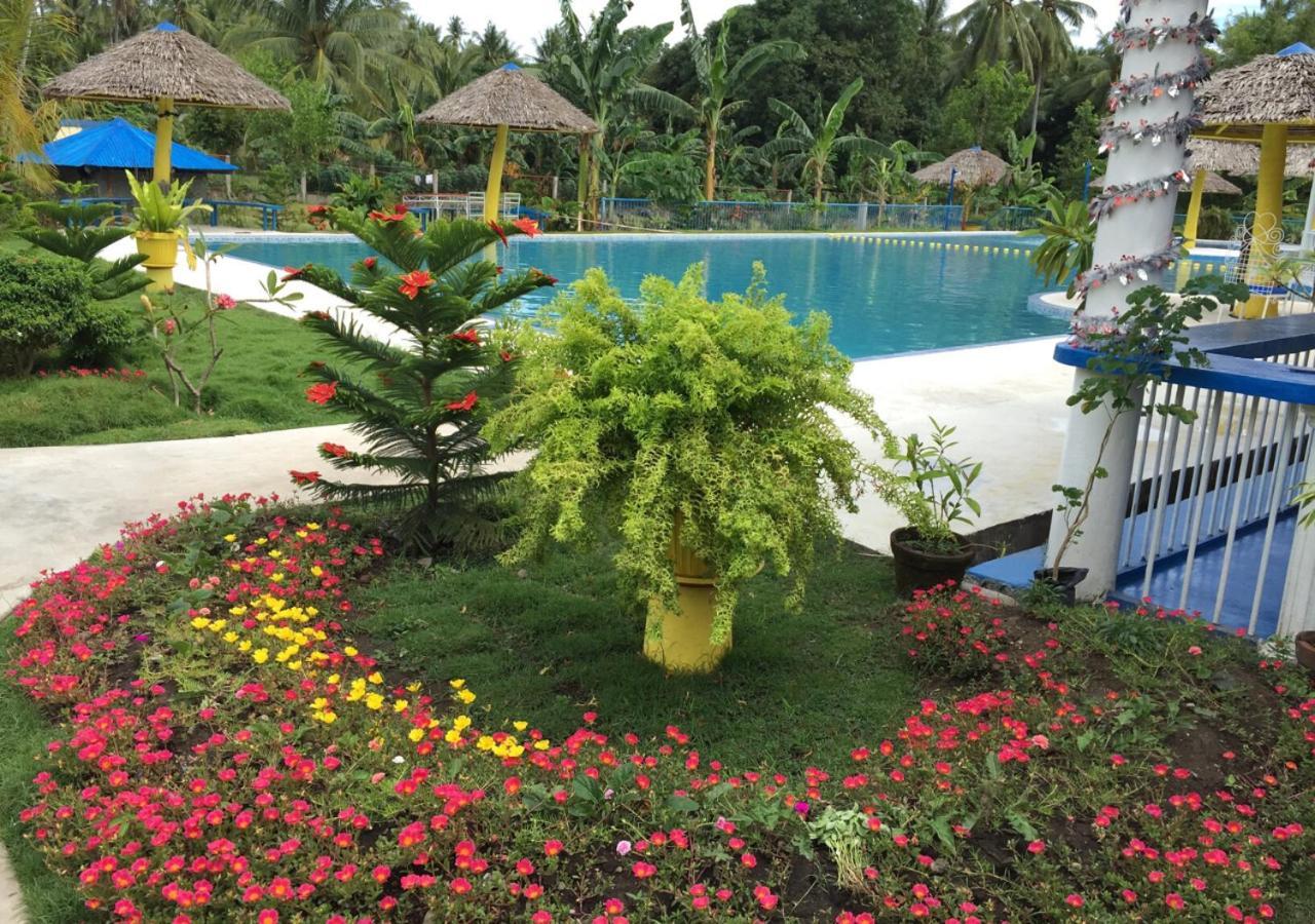 Sweetwater Resort Zamboanguita  Екстер'єр фото